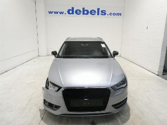 krockskadad bil auto Audi A3 1.6D ATTRACTION 2016/6