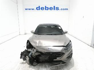 damaged passenger cars Ford Focus ST-LINE X 2019/2
