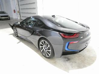 BMW i8  picture 7
