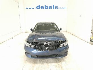 Unfallwagen BMW 3-serie D 2022/3