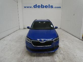 damaged passenger cars Skoda Fabia AMBITION 2022/7
