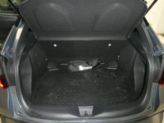 Toyota C-HR  picture 22