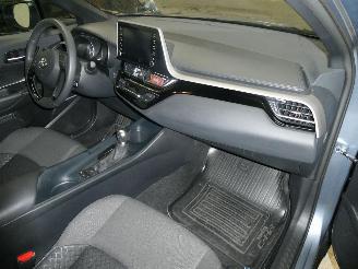 Toyota C-HR  picture 14