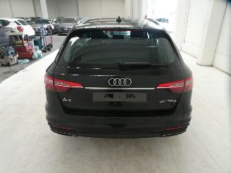 Audi A4  picture 5