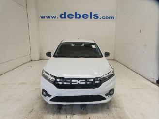 krockskadad bil auto Dacia Sandero III 2025/11