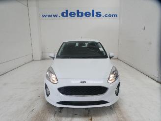 damaged passenger cars Ford Fiesta  2020/6