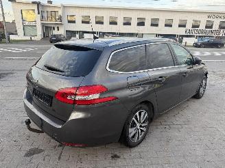 Peugeot 308 II SW ALLURE picture 5