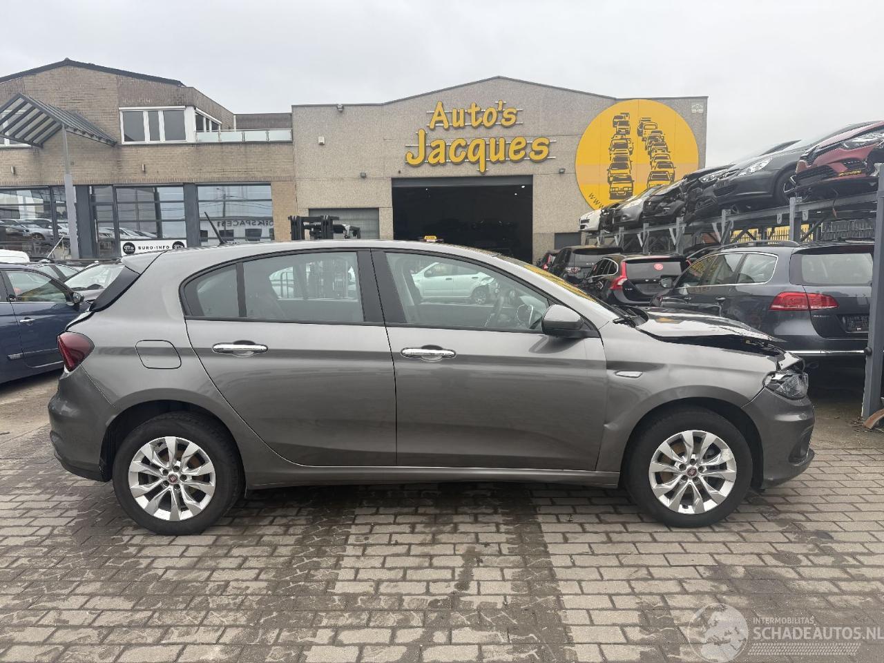 Fiat Tipo 1.4 LOUNGE