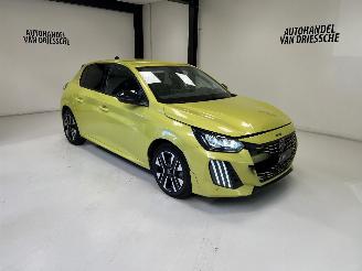 Coche accidentado Peugeot 208 ALLURE 2024/3