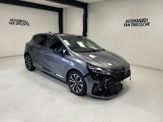 krockskadad bil auto Renault Clio AUTOMATIQUE 2024/10