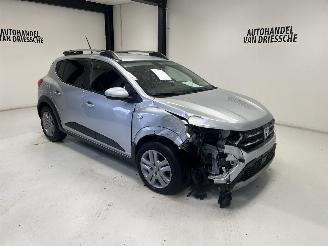 skadebil auto Dacia Sandero STEPWAY/ AUTOMAAT 2022/3