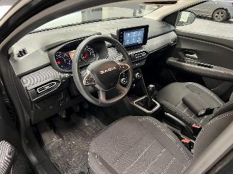 Dacia Sandero  picture 11