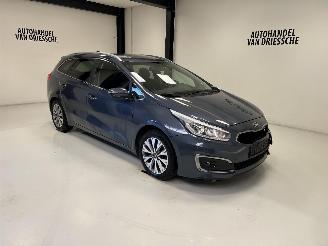 skadebil auto Kia Cee d  2018/3