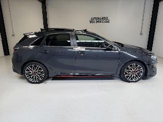 skadebil auto Kia Cee d GT LINE/ PANORAMA 2023/3