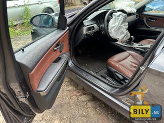 BMW 3-serie E90 320D sparkling-graphit metallic picture 5