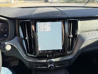 Volvo Xc-60 T6 ultra dark awd / Panorama/ Luchtvering picture 14