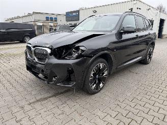uszkodzony samochody osobowe BMW iX3 M-Sport / Panorama/ Impressive 2023/11