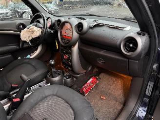 Mini Cooper ONE D COUNTRYMA picture 22