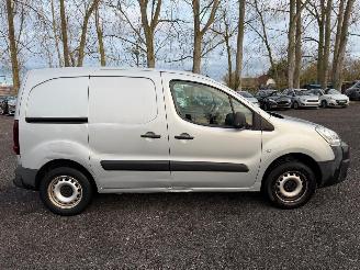 krockskadad bil bedrijf Citroën Berlingo 1.6 HDI 2018/11