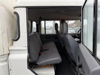 Land Rover Defender 2.5 D picture 19