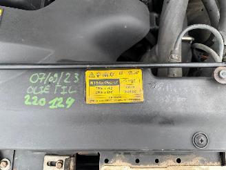 Land Rover Defender 2.5 D picture 6