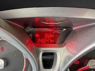 Ford Fiesta TITANIUM picture 26