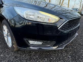 Ford Focus TREND picture 3