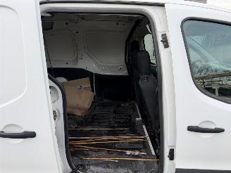 Peugeot Partner 1.6 I picture 18