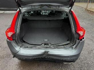 Volvo V-60 V 60 KINETIC picture 14