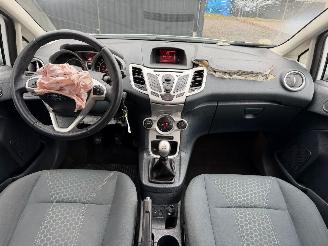 Ford Fiesta TITANIUM picture 24