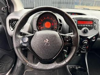 Peugeot 108 STYLE picture 27