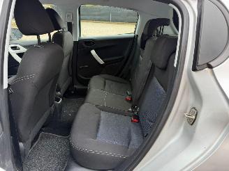 Peugeot 208 1.2 I picture 23
