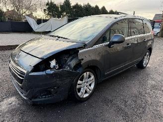 Peugeot 5008 ALLURE picture 14