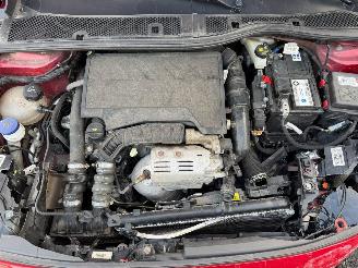 Peugeot 208 1.2 I picture 5