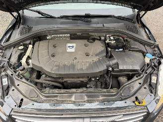 Volvo Xc-60 MOMENTUM picture 6