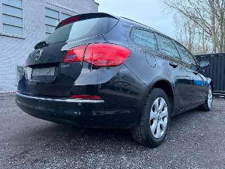 Opel Astra 1.6 CDTI ENJOY picture 17