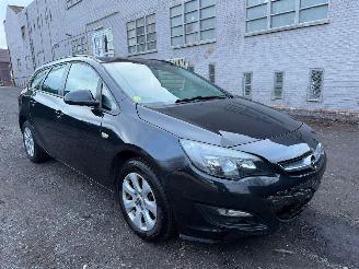 Opel Astra 1.6 CDTI ENJOY picture 2