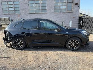 skadebil auto Ford Kuga ST-LINE X 2020/9