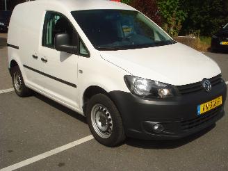 krockskadad bil bedrijf Volkswagen Caddy 1.6TDI 55KW AIRCO EURO 5 2015/3