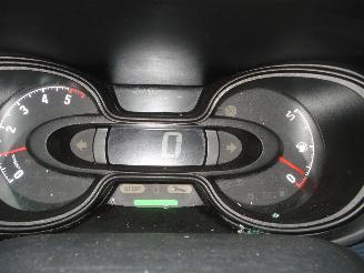 Opel Vivaro L2-H1 1.6CDIT EURO 6  AIRCO picture 13