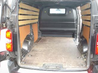 Opel Vivaro AUTOMAAT 2.0CDTI L2-H1 AIRCO picture 9