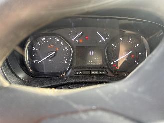 Opel Vivaro 1.5 Bleu HDi100 S&S  L3 picture 7