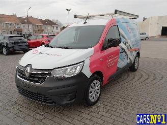 Auto incidentate Renault Express  2022/10
