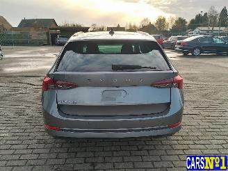 Skoda Octavia  picture 5