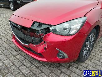 Mazda 2  picture 9