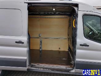 Ford Transit  picture 9
