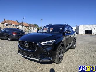 Schadeauto MG ZS  2024/6