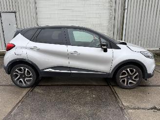 Renault Captur 0.9 TCe Xmod picture 2