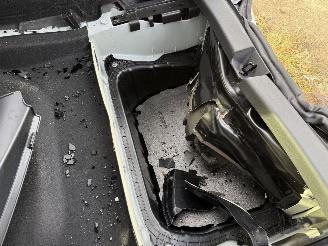 Tesla Model Y Long Range RWD 75kWh picture 9