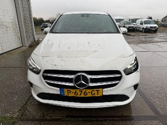 Mercedes B-klasse 200d Automaat picture 10